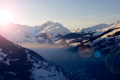 碧空雪山